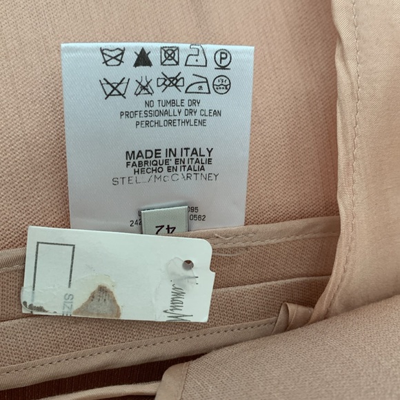 Stella McCartney 100% silk blazer- made in Italy. - Picture 6 of 9